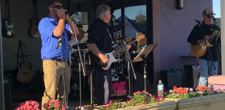 Live band performing on stage at Jester Hill Wines during Granite Rockin Blues event.